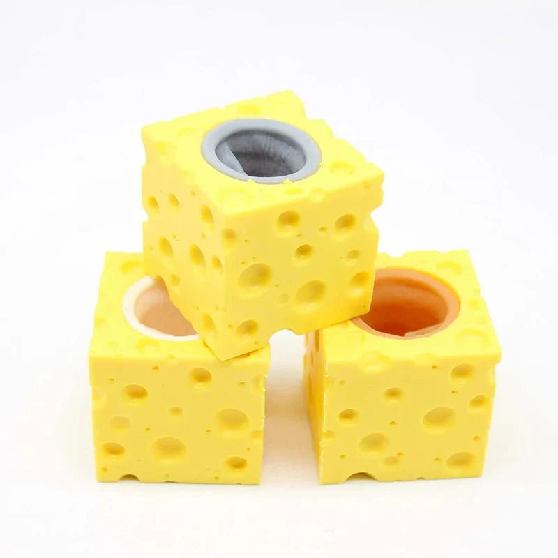 Stress-Relieving Pet Cheese Mouse – Fun Squeeze Toy